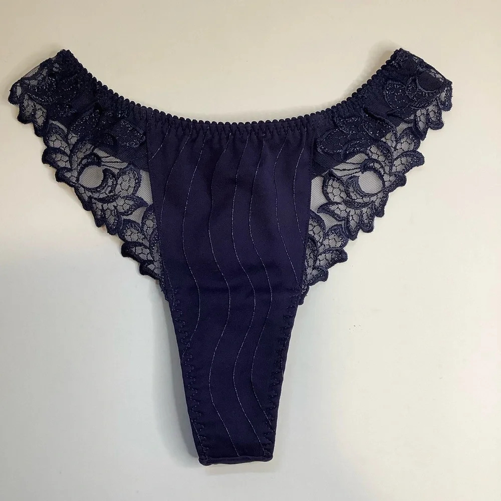 PRIMA DONNA Navy Deauville Bra & Panty Set - Picture 9 of 16